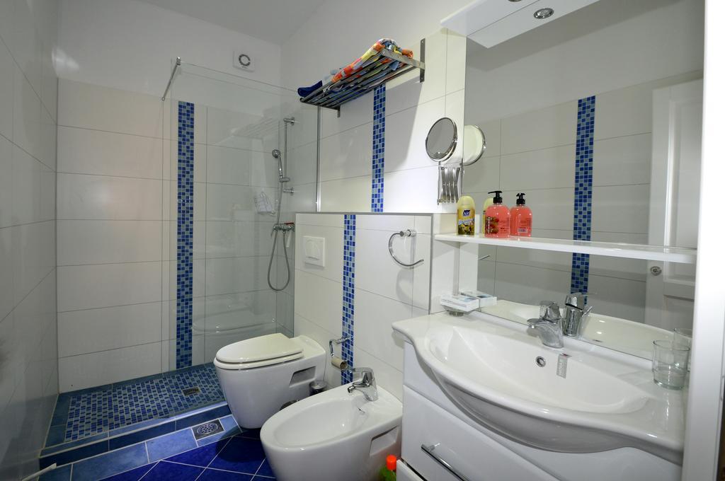 Apartments Villa Mimi Višnjan الغرفة الصورة