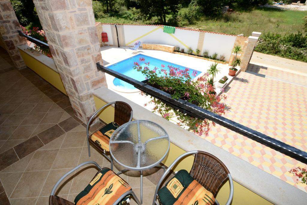 Apartments Villa Mimi Višnjan الغرفة الصورة
